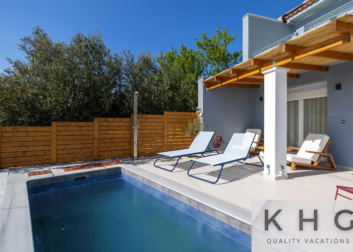 וילה Hermes With Private Pool In Village